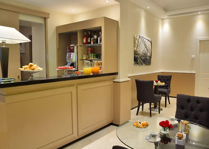 Lh Hotel Lloyd Roma